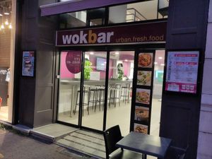 Front at Wokbar in Grenoble