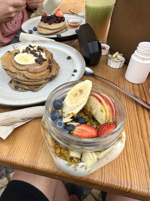 Muesli with vegan 🌱 yogurt   at Goldig in Lagos