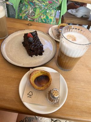 Sehr lecker!   at Goldig in Lagos