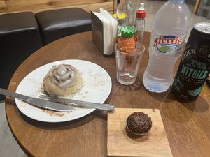 Vegan cinnamon roll  at Pop Art Cafe in Foz Do Iguacu