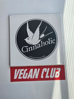  at Cinnaholic in Los Angeles
