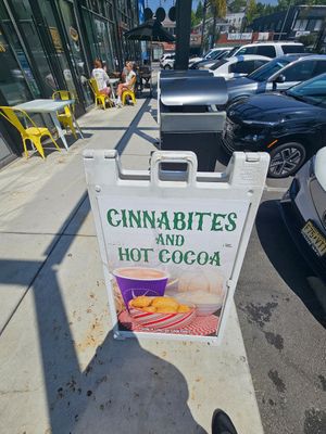  at Cinnaholic in Los Angeles