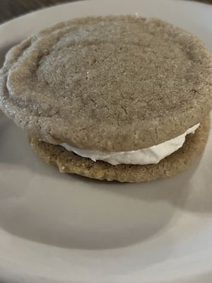 VGF sandwich cookie   at The Grapevine Cafe in Johnson City
