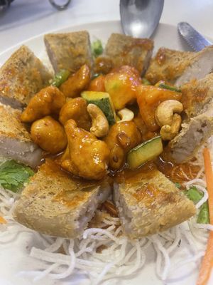 Yam Basket (non-spicy) at SHU Vegetarian 蔬方斋 - Ang Mo Kio  in Northeast Singapore