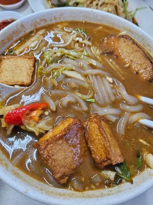 Assam Laksa ~ 7/2/24 at SHU Vegetarian 蔬方斋 - Ang Mo Kio  in Northeast Singapore