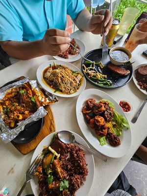 For 3 pax ~ 11/4/24 at SHU Vegetarian 蔬方斋 - Ang Mo Kio  in Northeast Singapore