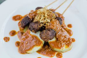 Lontong Kacang at Teko Healthy Resto in Medan