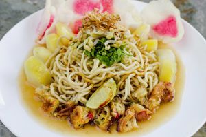 Mie Rebus at Teko Healthy Resto in Medan