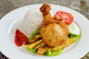 Nasi Fried Vegan Chicken at Teko Healthy Resto in Medan