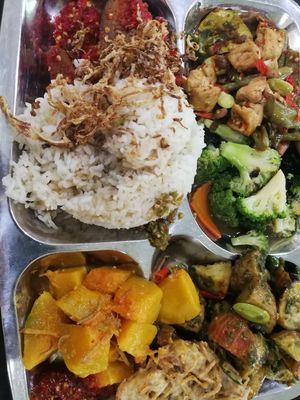 All this for only 28,000! at Teko Healthy Resto in Medan