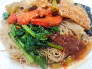 Veggies and mock meat at Vegetarian Centre 斋素食中心 in East Singapore