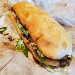Creamy Shroom Sandwich at enVegan in Morrow