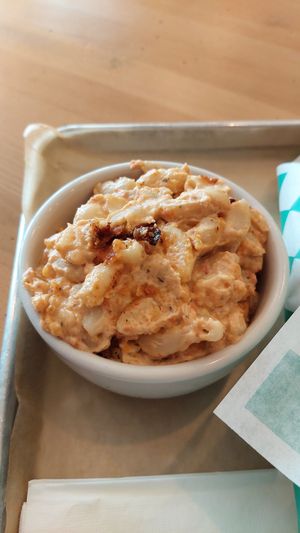 Mac and Cheese at enVegan in Morrow