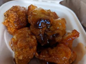 Sweet & spicy cauliflower at Dajen Eats in Eatonville