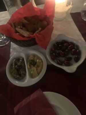 fava, olives, bread at Candouni in Santorini