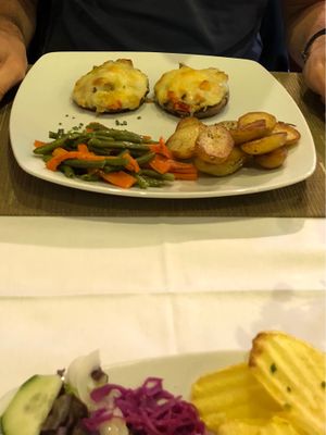 Stuffed Portobellos (Vegetarian) at Xisko in Guimaraes
