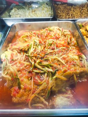 Dishes at Yi Sheng 益生素食 - East Coast in East Singapore