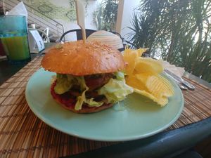 Vegan burger at Veggie in Casablanca