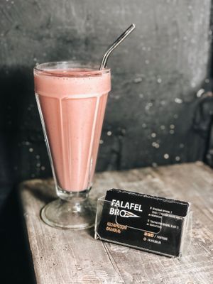 Strawberry Milkshake at Falafel Bro - Oruzheynyy in Moscow