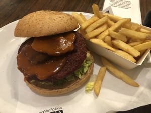 Burger de quinoa at Bacoa - Universitat in Barcelona