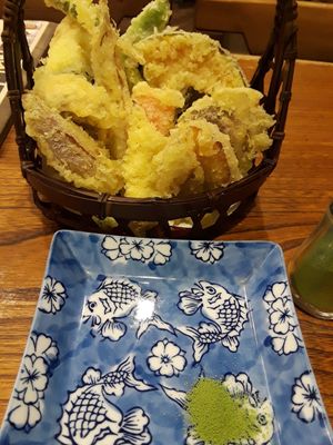 Vegetable tempura with Matcha salt for dipping at Kobayashi Soba in Matsumoto