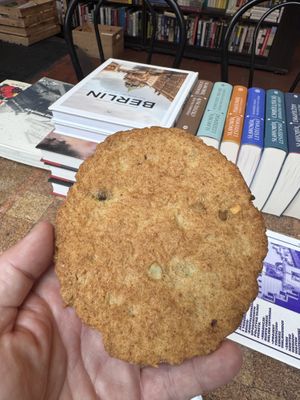 Oat biscuit   at Tajne Komplety - Ksiegarnia Partnerska DSW in Wroclaw