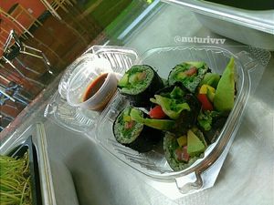 Spirulina Classic sushi at Nuturi in Snellville