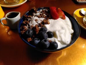 Vegan jogurt bowl at Holy Donut - Vokiečių in Vilnius