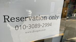   at Dr. Vegan 닥터비건 in Seoul