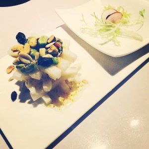 and for desert... but they sell it as a salad... to my liking it goes better with the tea they serve  at Chan Sheng Hui  in Quanzhou