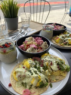 Brunch délicieux les samedis et dimanches   at Alive in Geneva