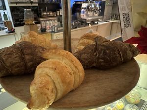 breakfast  at Alive in Geneva