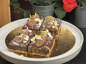 cake  at Alive in Geneva