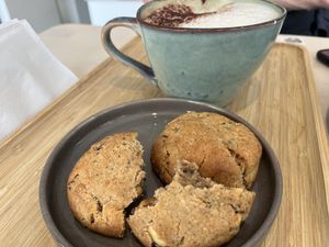 Banging cookie  at Alive in Geneva