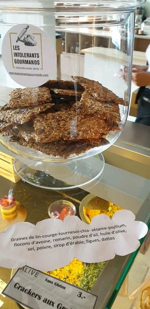 Crackers at Alive in Geneva