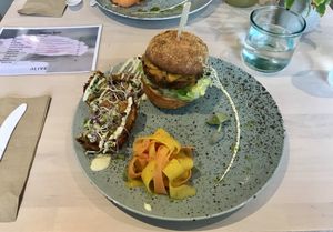 Burger  at Alive in Geneva