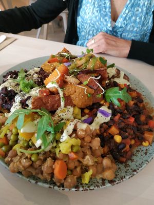 Assiette brunch at Alive in Geneva