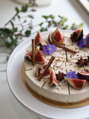 Cheesecake Vanilla Almonds at Alive in Geneva