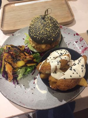 Vegan burger at Alive in Geneva