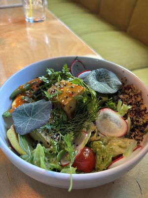 Tofu bowl  at Regeneracja in Warsaw