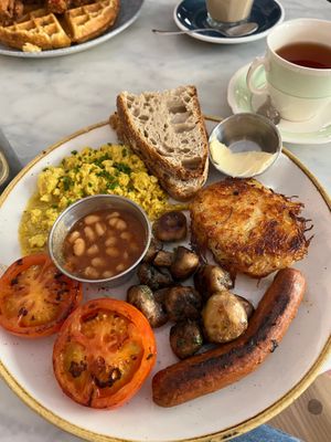 English breakfast  at Greasy Spoon - Hagagatan in Stockholm
