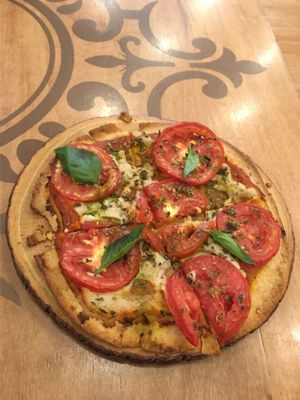 Pizza  at Veda Restaurante in Miraflores