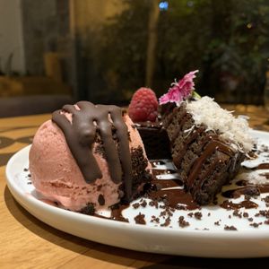 Brownie at Veda Restaurante in Miraflores