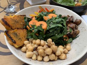 Salad at Veda Restaurante in Miraflores