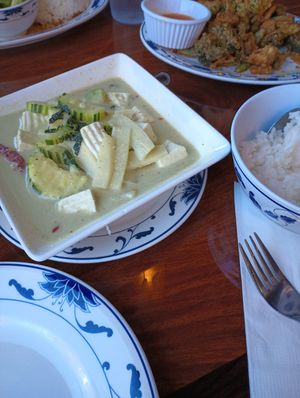Green curry at Thai Delicacy in Truckee