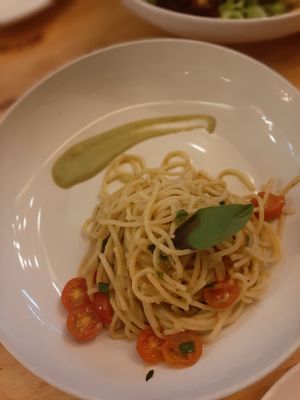 Creamy avocado pasta at Hua Hin Vegan Cafe and Wine in Hua Hin
