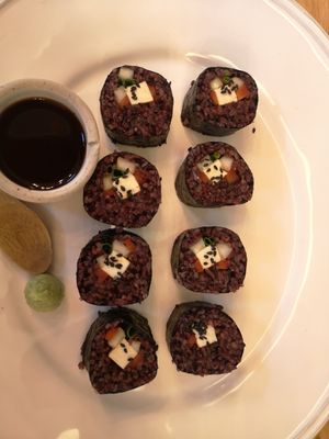 Nori sushi with soy sauce and wasabi - sooo tasty at Hua Hin Vegan Cafe and Wine in Hua Hin