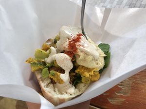 1/2 size falafel with hummus at Falafel Brothers - Minato in Tokyo