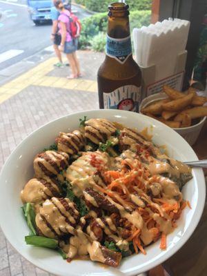Beer and Falafel bowl at Falafel Brothers - Minato in Tokyo