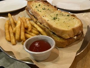 Cheese and mushroom sandwich  at MiaCucina - Fuxin in Taipei